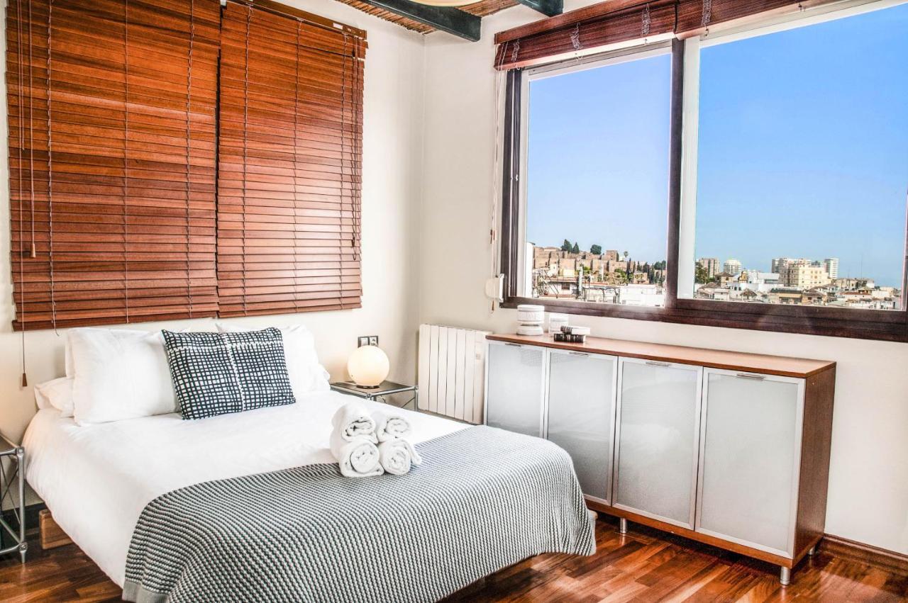 شقة Malagaflat Design Loft City Views المظهر الخارجي الصورة